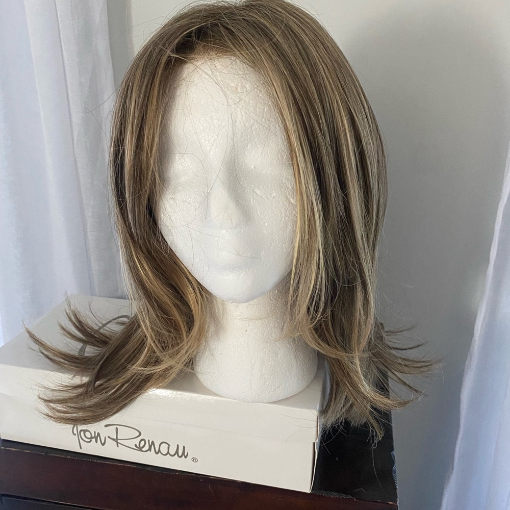Jon Renau synthetic lace front wig (mono top) Heidi 5139
